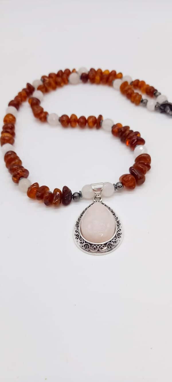 Collar de Ámbar Báltico, Cuarzo rosa y Hematite colgante Hecho a mano № 1