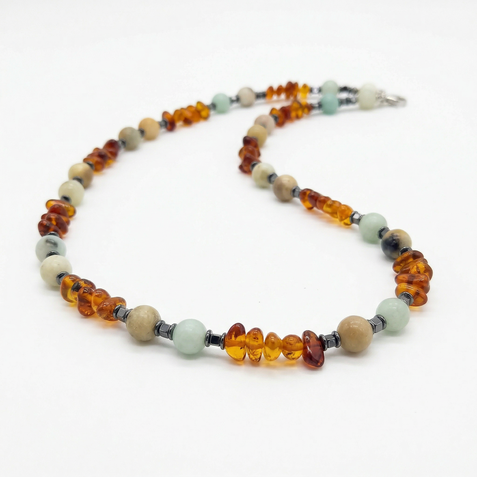 use_the_provided_product_photo_Nano_Banana_2_40796 Collar de Ámbar Báltico y Cuarzo Rosa Hecho a Mano